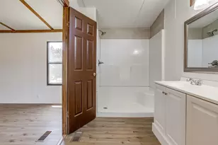 3216 Redwood Dr, Granbury, TX 76048 - Photo 17