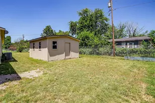 3216 Redwood Dr, Granbury, TX 76048 - Photo 33
