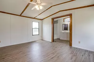 3216 Redwood Dr, Granbury, TX 76048 - Photo 15