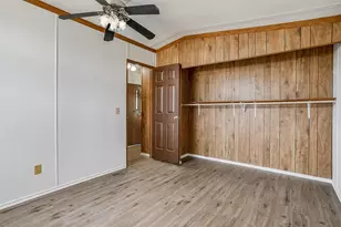 3216 Redwood Dr, Granbury, TX 76048 - Photo 21