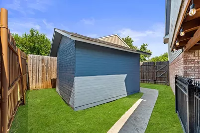 622 Mission Hills Drive, Arlington, TX 76018 - Photo 35