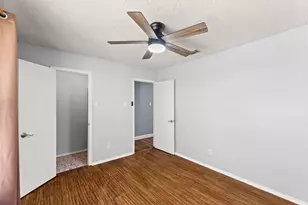622 Mission Hills Dr, Arlington, TX 76018 - Photo 29