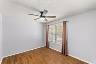 622 Mission Hills Dr, Arlington, TX 76018 - Photo 29