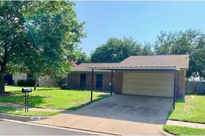 1301 N Knowles Drive, Saginaw, TX 76179 - Photo 1
