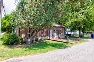 12 Old Shawnee Trail Dr, Gordonville, TX 76245 - Photo 3