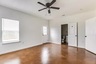 1020 Burnett Blvd, Alvarado, TX 76009 - Photo 25
