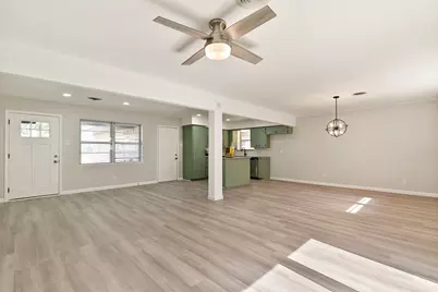 609 S Farmington Road, Howe, TX 75459 - Photo 15