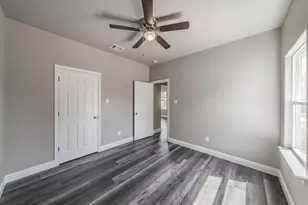 708 Elba St, Bowie, TX 76230 - Photo 33
