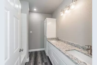 708 Elba Street, Bowie, TX 76230 - Photo 21