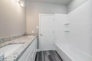 708 Elba St, Bowie, TX 76230 - Photo 23