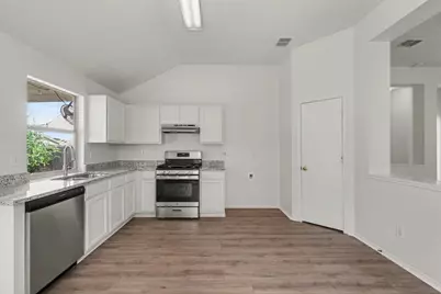 7315 Marsland Lane, Arlington, TX 76001 - Photo 13