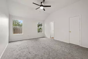 7315 Marsland Ln, Arlington, TX 76001 - Photo 17