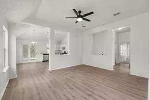 7315 Marsland Ln, Arlington, TX 76001 - Photo 7