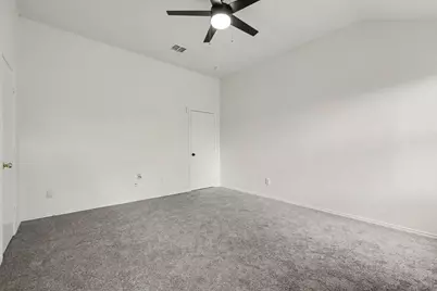 7315 Marsland Lane, Arlington, TX 76001 - Photo 15