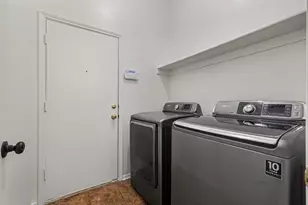 7315 Marsland Ln, Arlington, TX 76001 - Photo 23