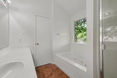 7315 Marsland Lane, Arlington, TX 76001 - Photo 21