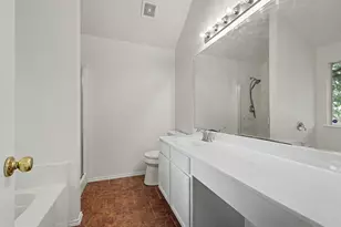 7315 Marsland Ln, Arlington, TX 76001 - Photo 21