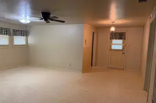 319 Shenandoah St, Marlin, TX 76661 - Photo 11