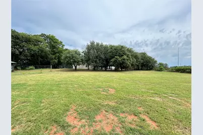 250 County Road 2426, Como, TX 75431 - Photo 35