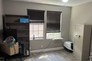 821 College St, Cleburne, TX 76033 - Photo 11