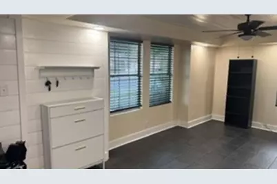 821 College Street, Cleburne, TX 76033 - Photo 21