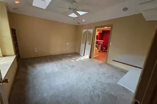 2216 Daisy Ln, Fort Worth, TX 76111 - Photo 11