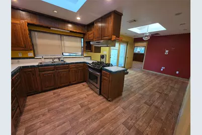 2216 Daisy Lane, Fort Worth, TX 76111 - Photo 7