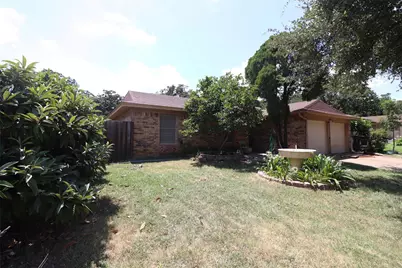 7340 Folkstone Drive, Forest Hill, TX 76140 - Photo 17