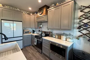 9221 Parkview, Tolar, TX 76476 - Photo 11