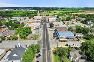 441 W Lake St, Krum, TX 76249 - Photo 39