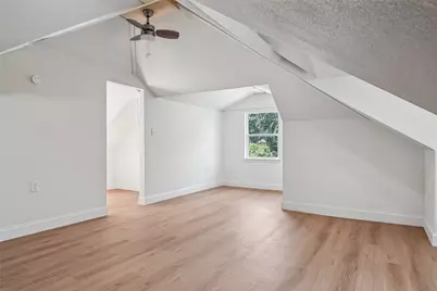 441 W Lake Street, Krum, TX 76249 - Photo 29