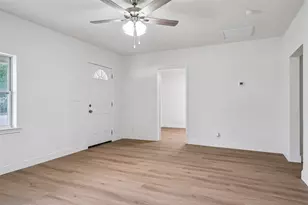 441 W Lake St, Krum, TX 76249 - Photo 7