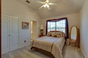 801 Steeps Ct, Euless, TX 76039 - Photo 27