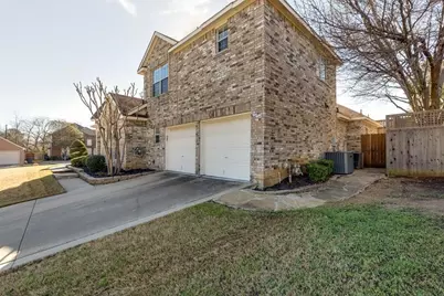 801 Steeps Court, Euless, TX 76039 - Photo 5