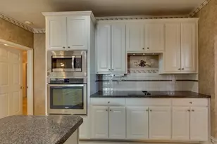 801 Steeps Ct, Euless, TX 76039 - Photo 17