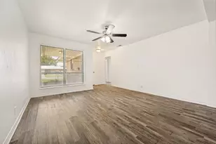 706 Goodyear St, Irving, TX 75062 - Photo 7