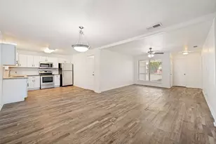 706 Goodyear St, Irving, TX 75062 - Photo 9