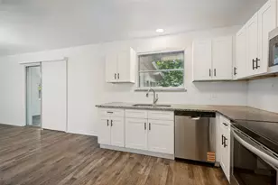 706 Goodyear St, Irving, TX 75062 - Photo 11