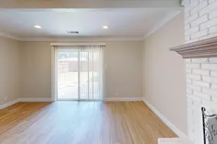 7806 Village Trail Dr, Dallas, TX 75254 - Photo 3