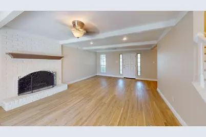 7806 Village Trail Drive, Dallas, TX 75254 - Photo 5