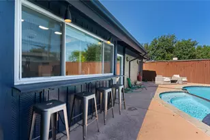 3711 Blue Trace Ln, Farmers Branch, TX 75244 - Photo 5
