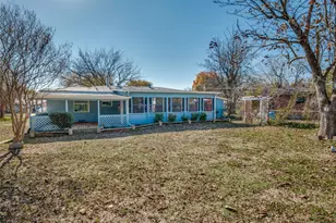 1701 Merrywood Way, Gainesville, TX 76240 - Photo 25