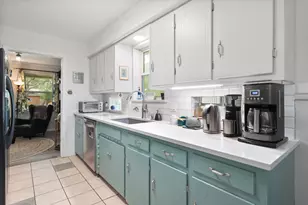 8309 Londonderry Ln, Dallas, TX 75228 - Photo 7