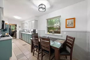 8309 Londonderry Ln, Dallas, TX 75228 - Photo 9
