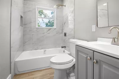 5624 S Hampshire Boulevard, Fort Worth, TX 76112 - Photo 13