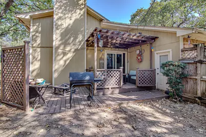 6112 Farmingdale Drive, Arlington, TX 76001 - Photo 3