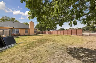 7048 Sample Dr, The Colony, TX 75056 - Photo 15