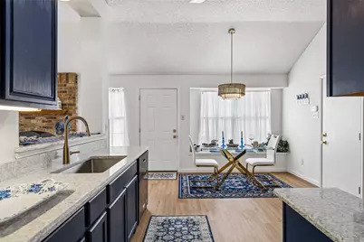 7048 Sample Drive, The Colony, TX 75056 - Photo 5