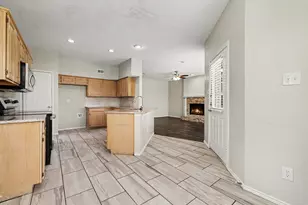 6705 Ashglen Pl, Plano, TX 75023 - Photo 11