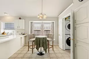 1317 Savoy Dr, Carrollton, TX 75006 - Photo 9